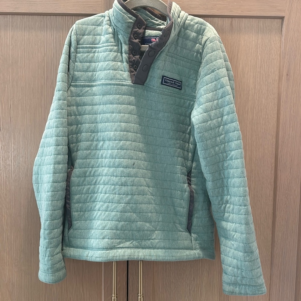 Vineyard Vines pullover